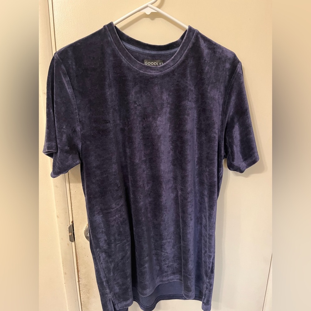 MAKE OFFER: Goodlife Men's Rich Blue Short Sleeve Tee